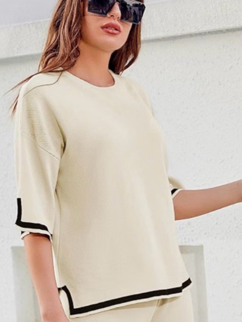 Women’s Beige Short-Sleeve Crewneck Shirt with Black Trim